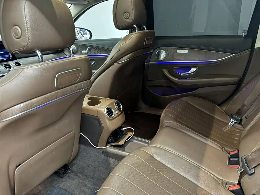 Mercedes-Benz E-Class 2018 E 200 L 4MATIC фото 6