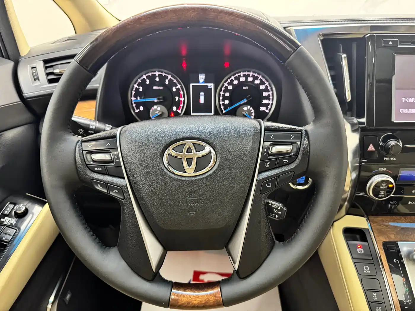 Toyota Alphard 2015 3.5L Premium Edition фото 10
