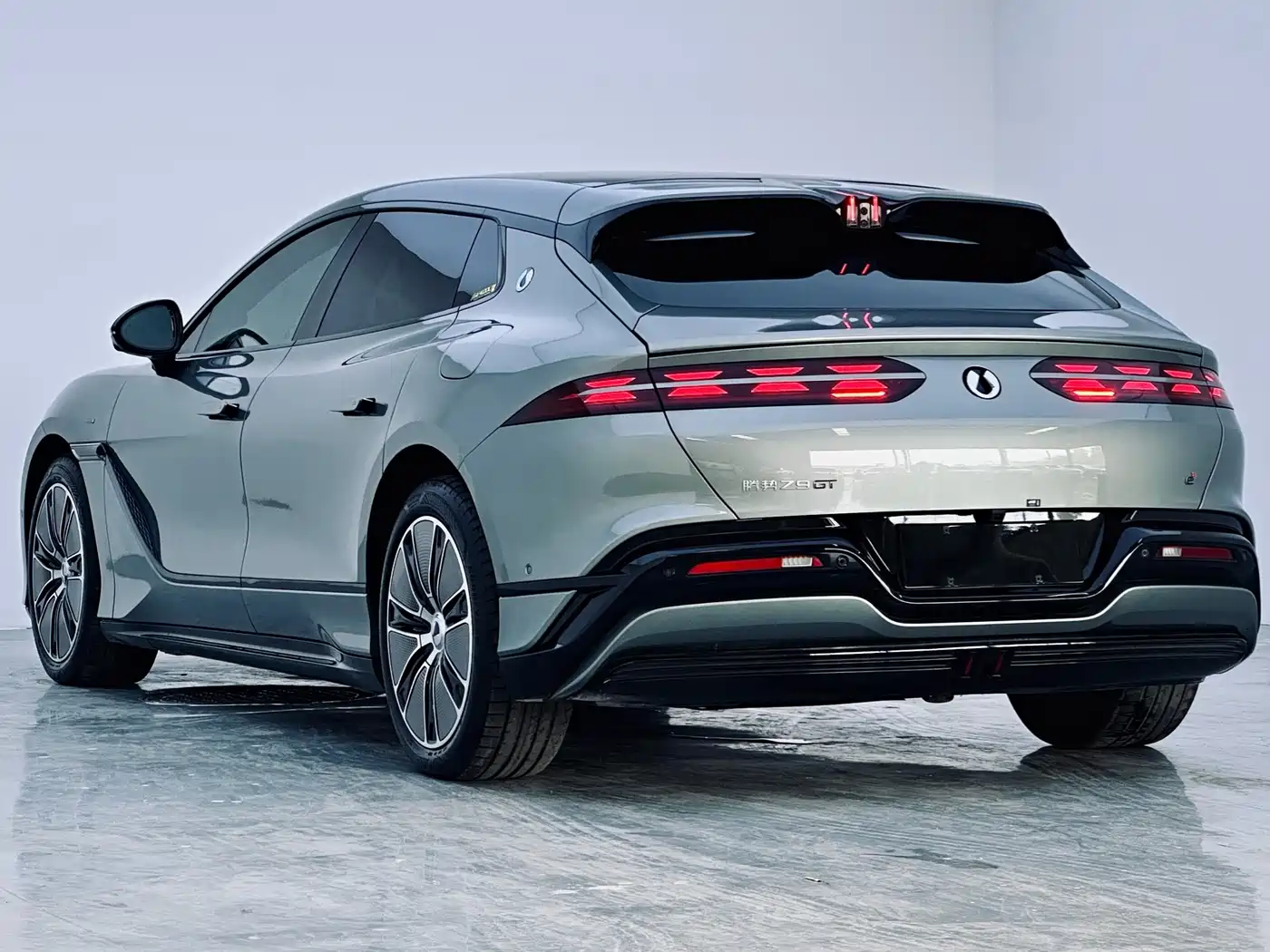 Denza Z9GT 2024 Model 1100 AWD Pro Edition фото 11