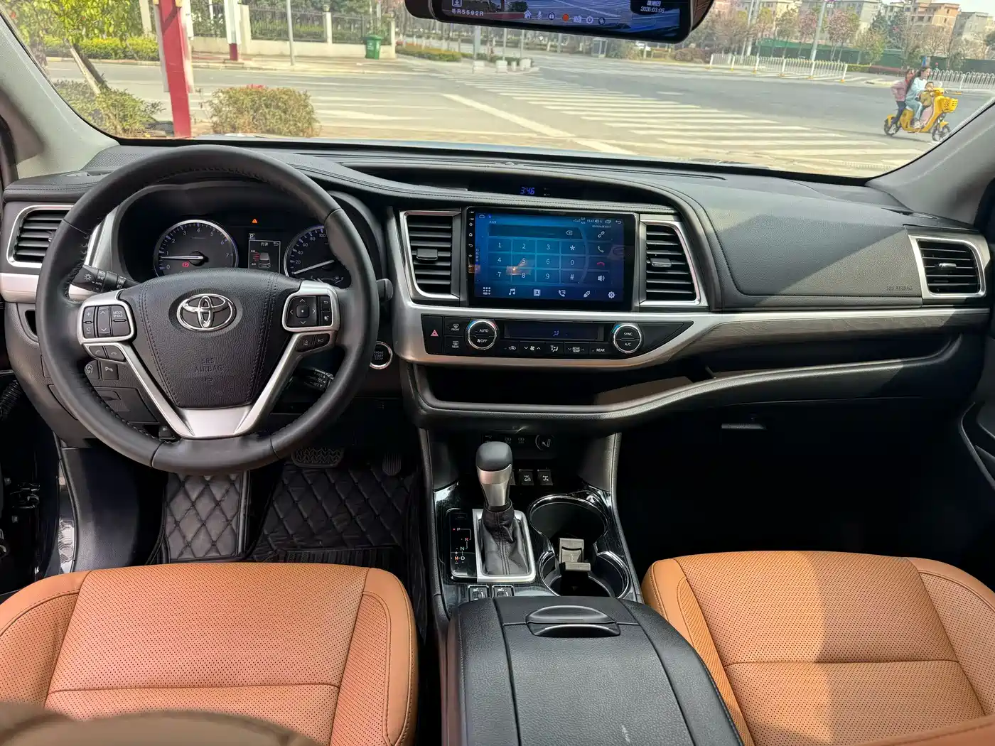 Toyota Highlander 2018 Model 2.0T 4WD Knight Edition 7-Seater China VI фото 7