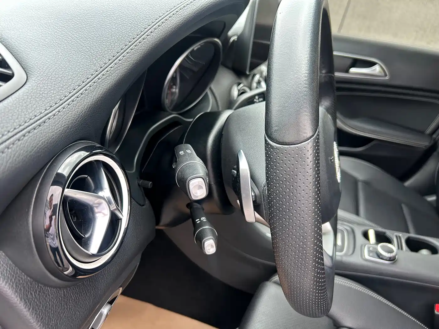 Mercedes-Benz GLA 2019 GLA 200 Fashion фото 15