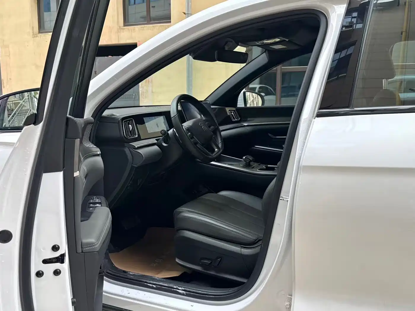 BYD Song Pro New Energy 2025 2nd Generation Smart Driving Edition DM-i 115KM Excellence Type фото 4