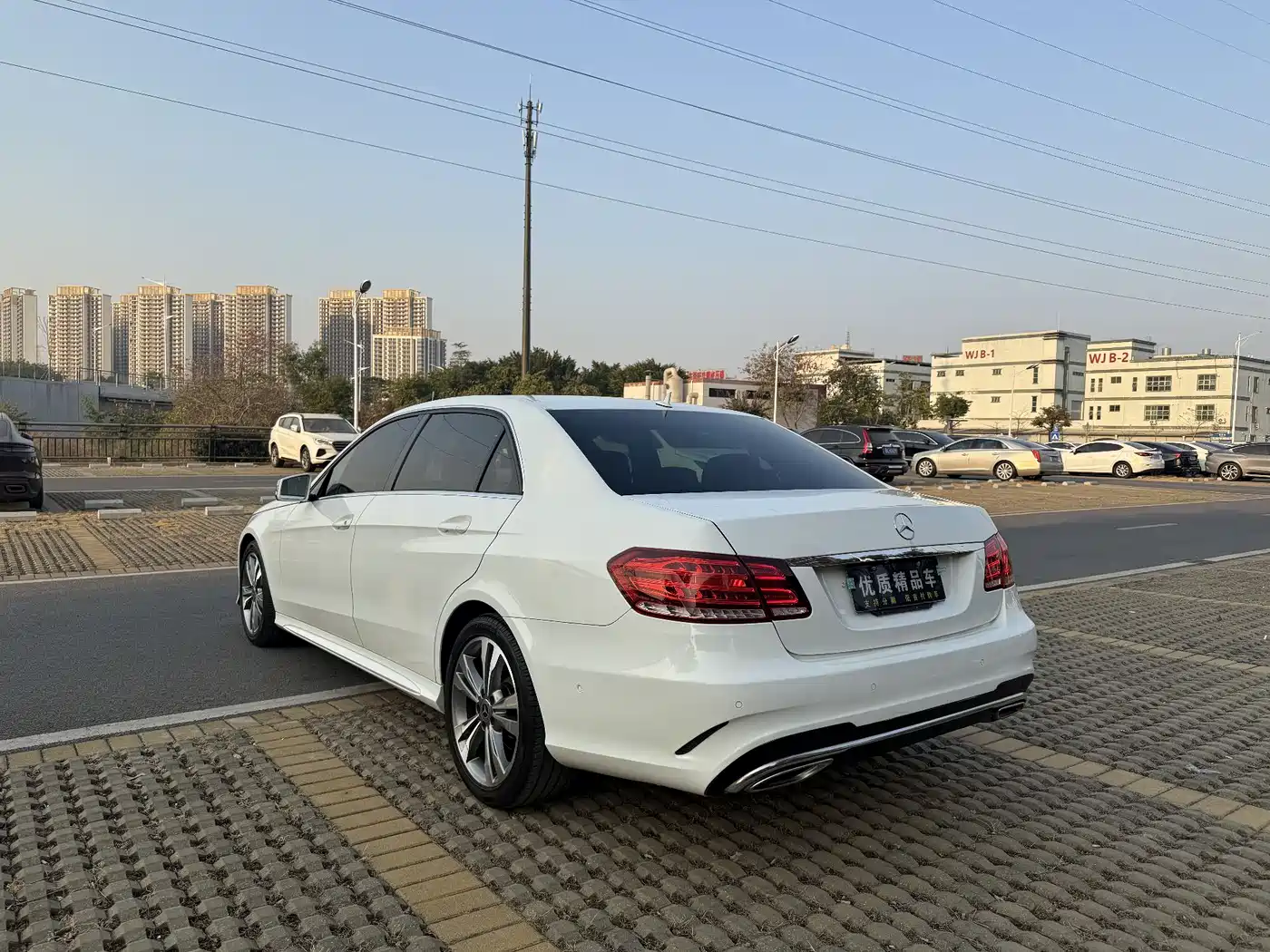 Mercedes-Benz E-Class 2015 E 260 L Sport фото 6