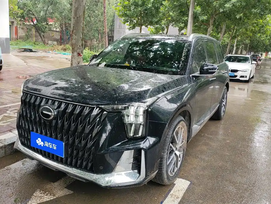 GAC Trumpchi Trumpchi GS8 2022 Dual Engine Series 2.0TM 2WD Premium Edition (6-Seater)