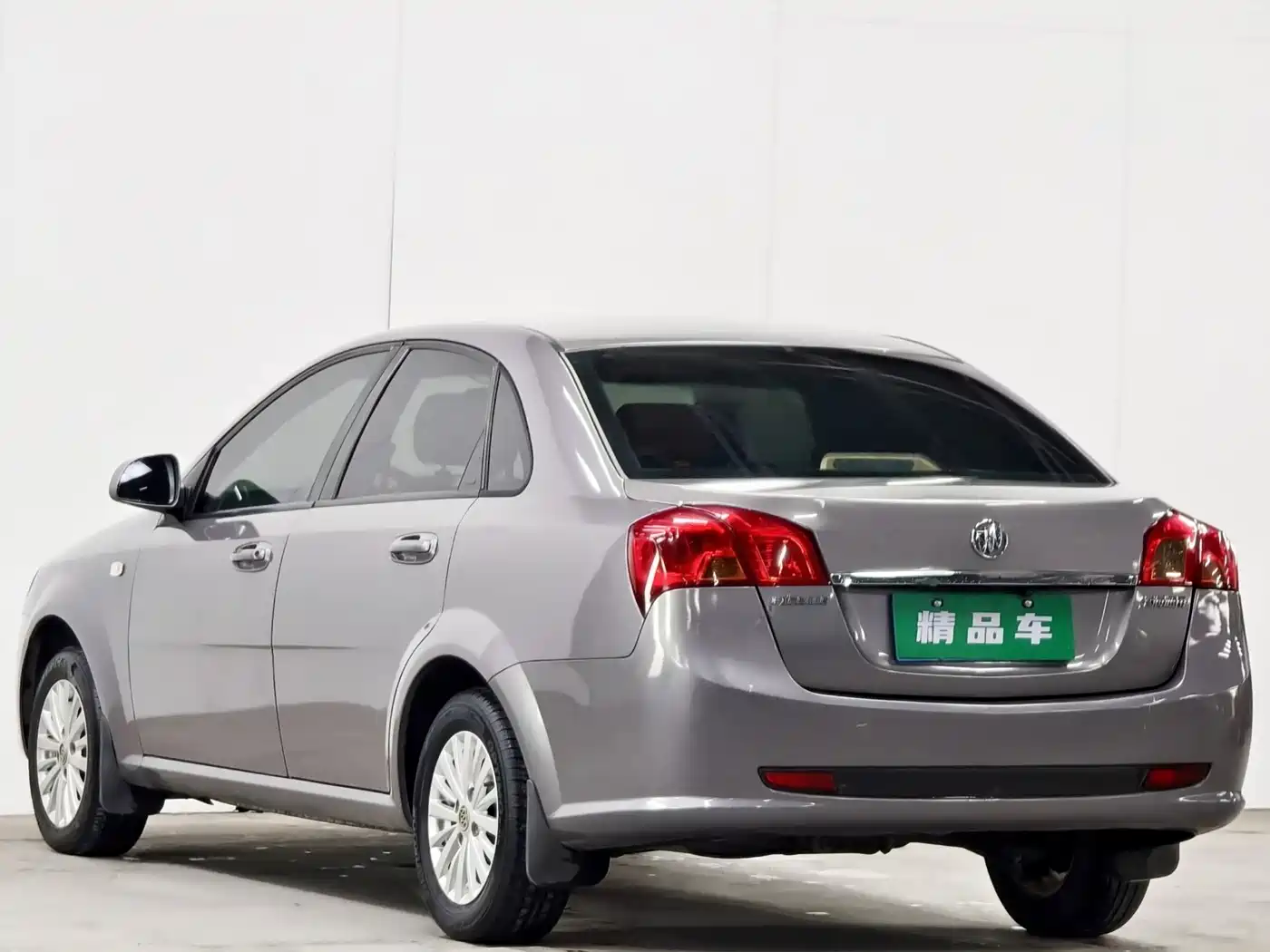 Buick Excelle 2015 1.5L Automatic Classic фото 6