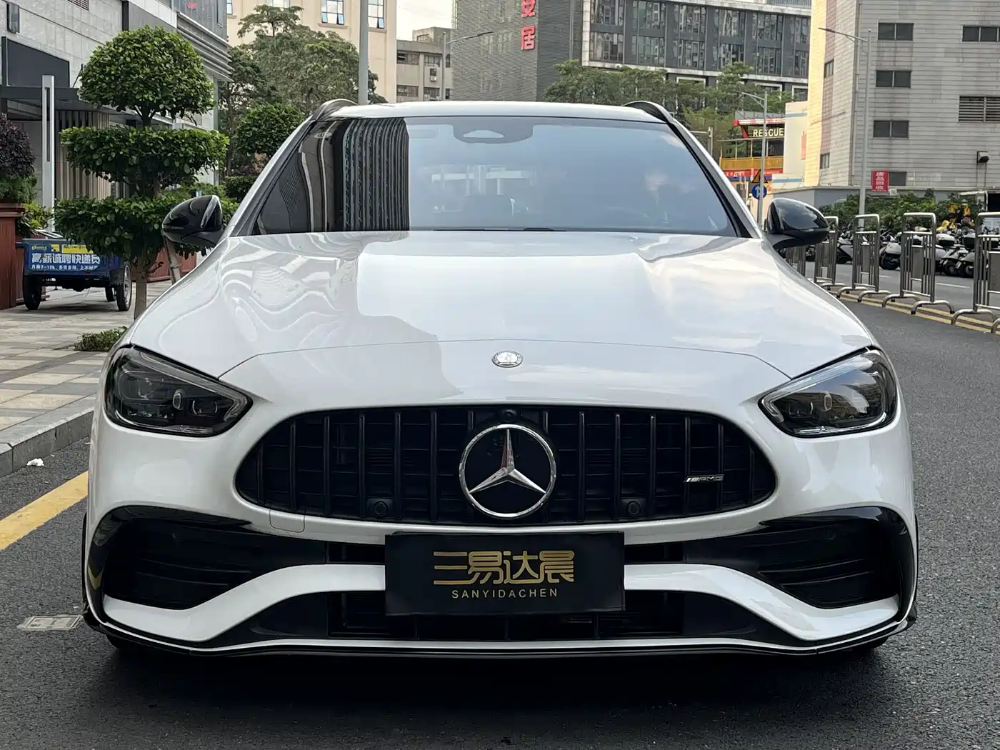Mercedes-Benz C-Class AMG 2024 AMG C 43 4MATIC Wagon Special Edition фото 2
