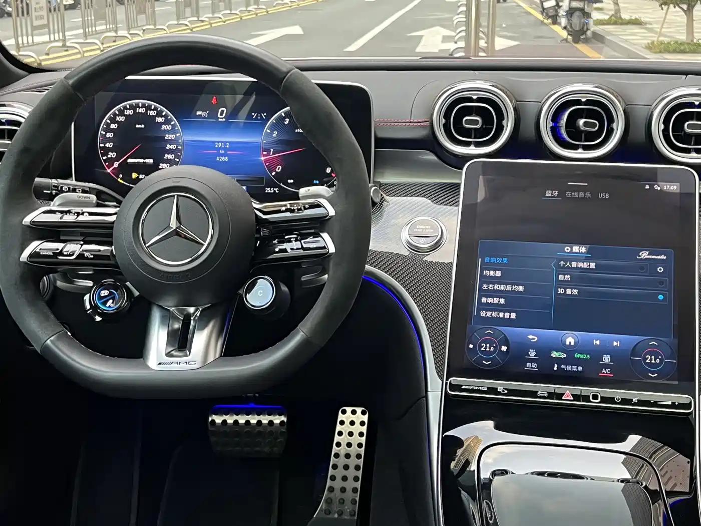 Mercedes-Benz C-Class AMG 2024 AMG C 43 4MATIC Wagon Special Edition фото 15