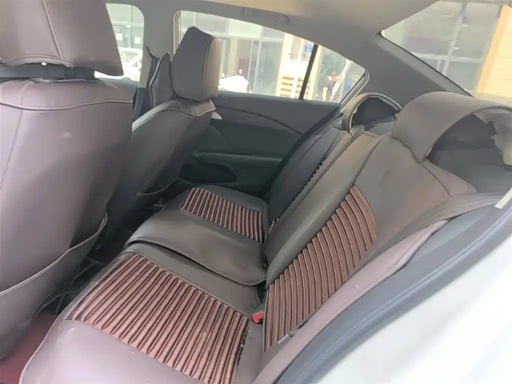 Chevrolet Cavalier 2019 320 Auto Sunroof Enjoyment Edition фото 17