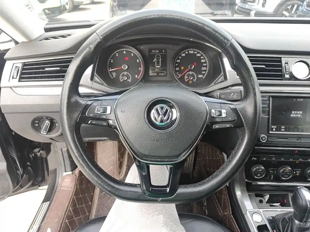 Volkswagen Passat 2017 330TSI DSG Prestige фото 11