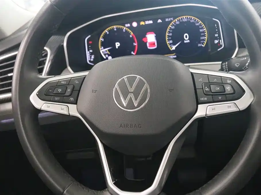Volkswagen Tayron 2023 300TSI 2WD Luxury Plus Advanced Edition фото 6