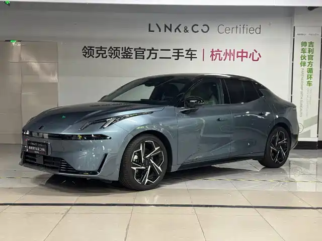 Lynk & Co 07 EM-P 2024