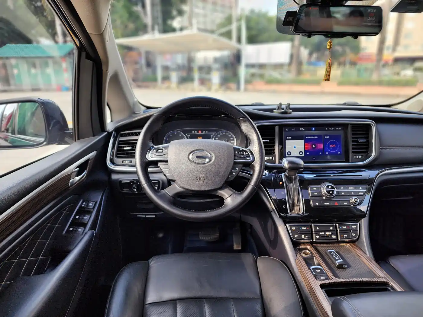 GAC Trumpchi Trumpchi M8 2018 320T Premium Edition фото 14