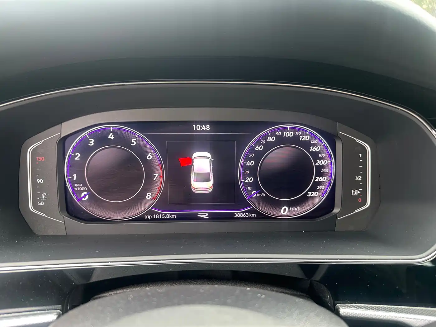 Volkswagen Passat 2023 330TSI Starlight Luxury Edition фото 10