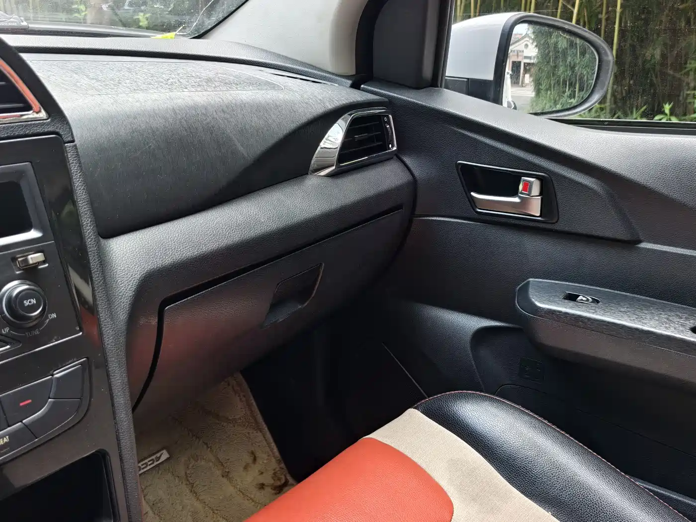 BAIC New Energy EC 2018 2017 EC200 Smart Edition