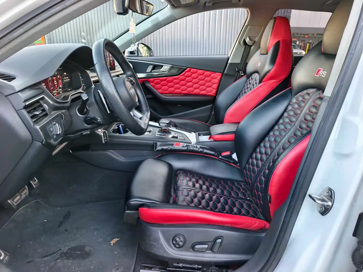 Audi A4L 2019 45 TFSI quattro Sport (China V) фото 12
