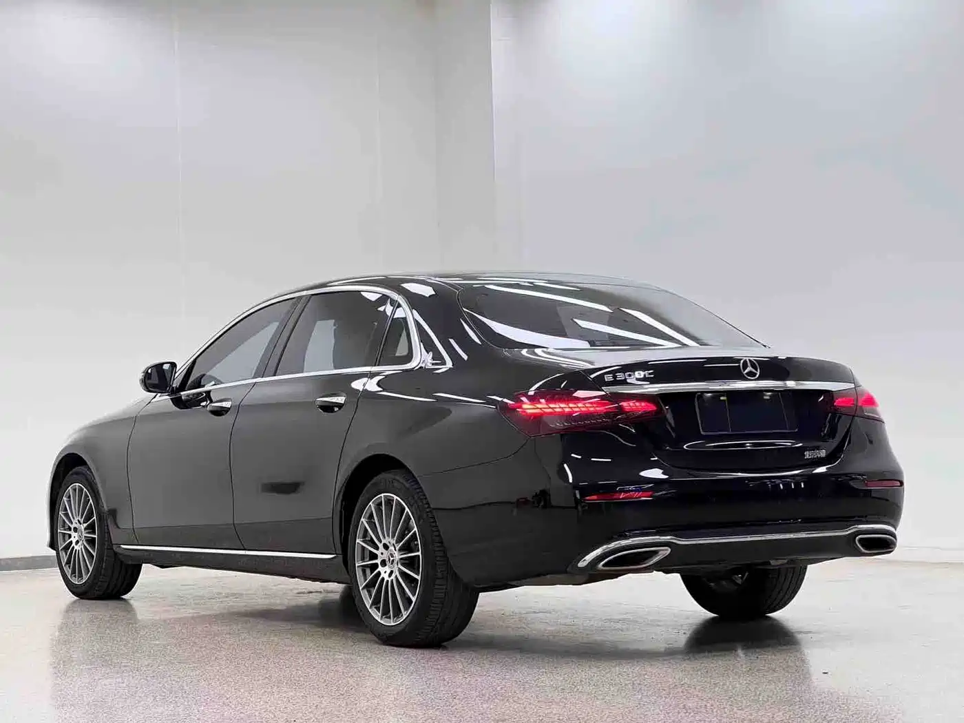 Mercedes-Benz E-Class 2021 Facelift E 260 L фото 26