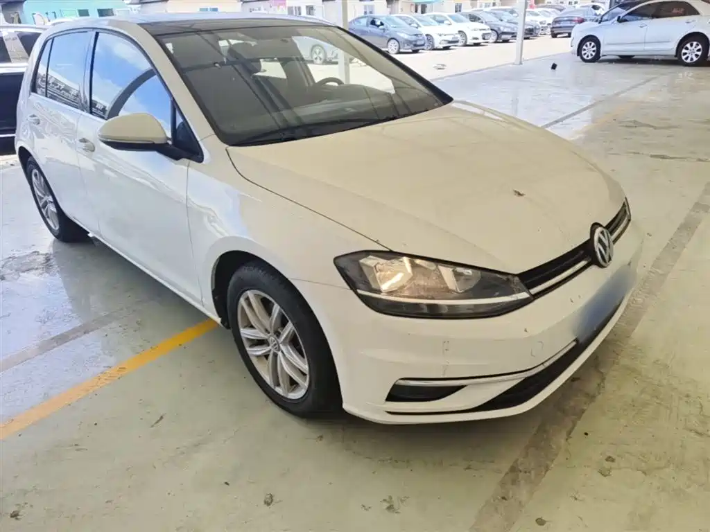 Volkswagen Golf 2018 1.6L Automatic Comfort фото 4