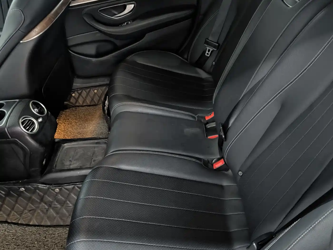 Mercedes-Benz E-Class 2019 Facelift E 300 L Fashion фото 13