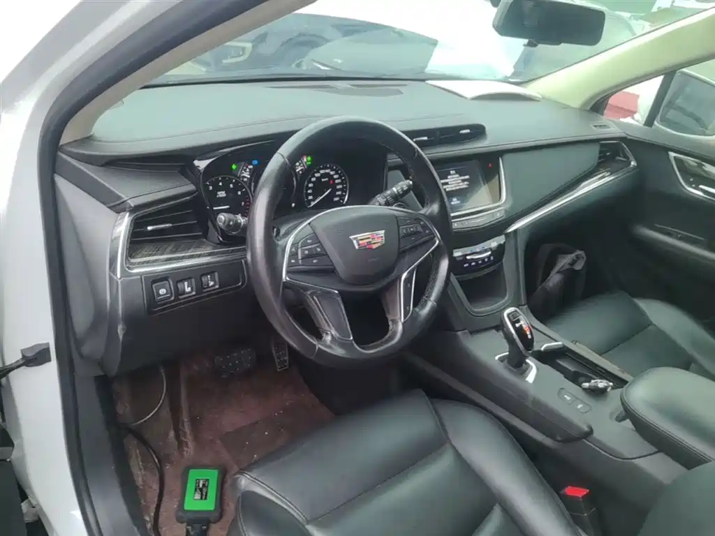 Cadillac XT5 2018 25T Luxury фото 10