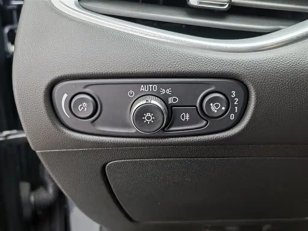 Chevrolet Malibu XL 2019 Redline 550T Automatic Sharp Action Edition фото 21