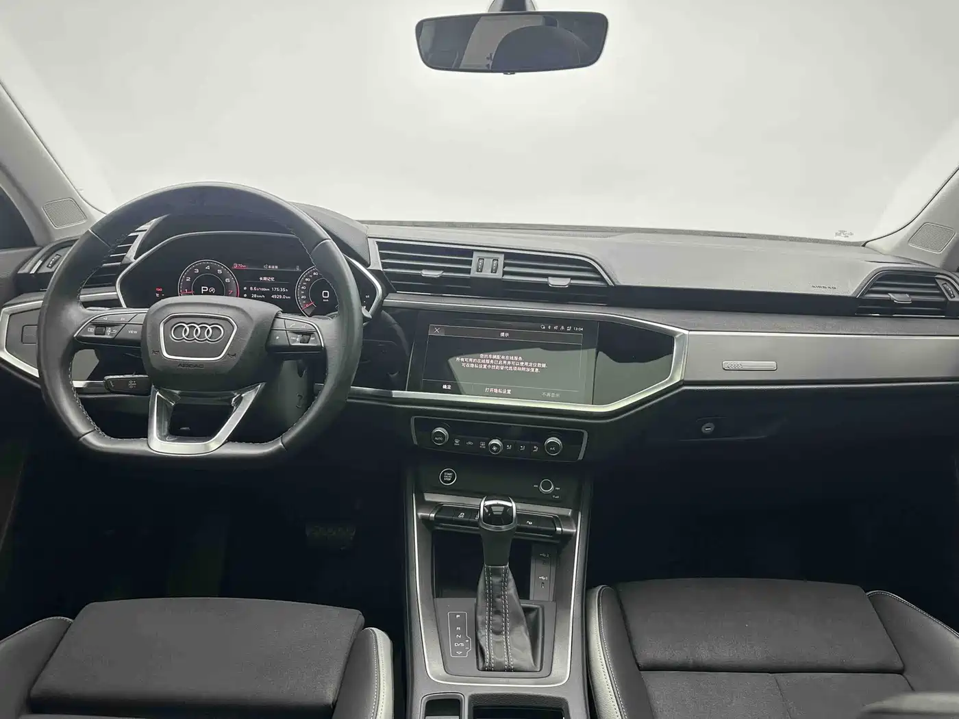 Audi Q3 2022 35 TFSI Fashion Dynamic фото 14