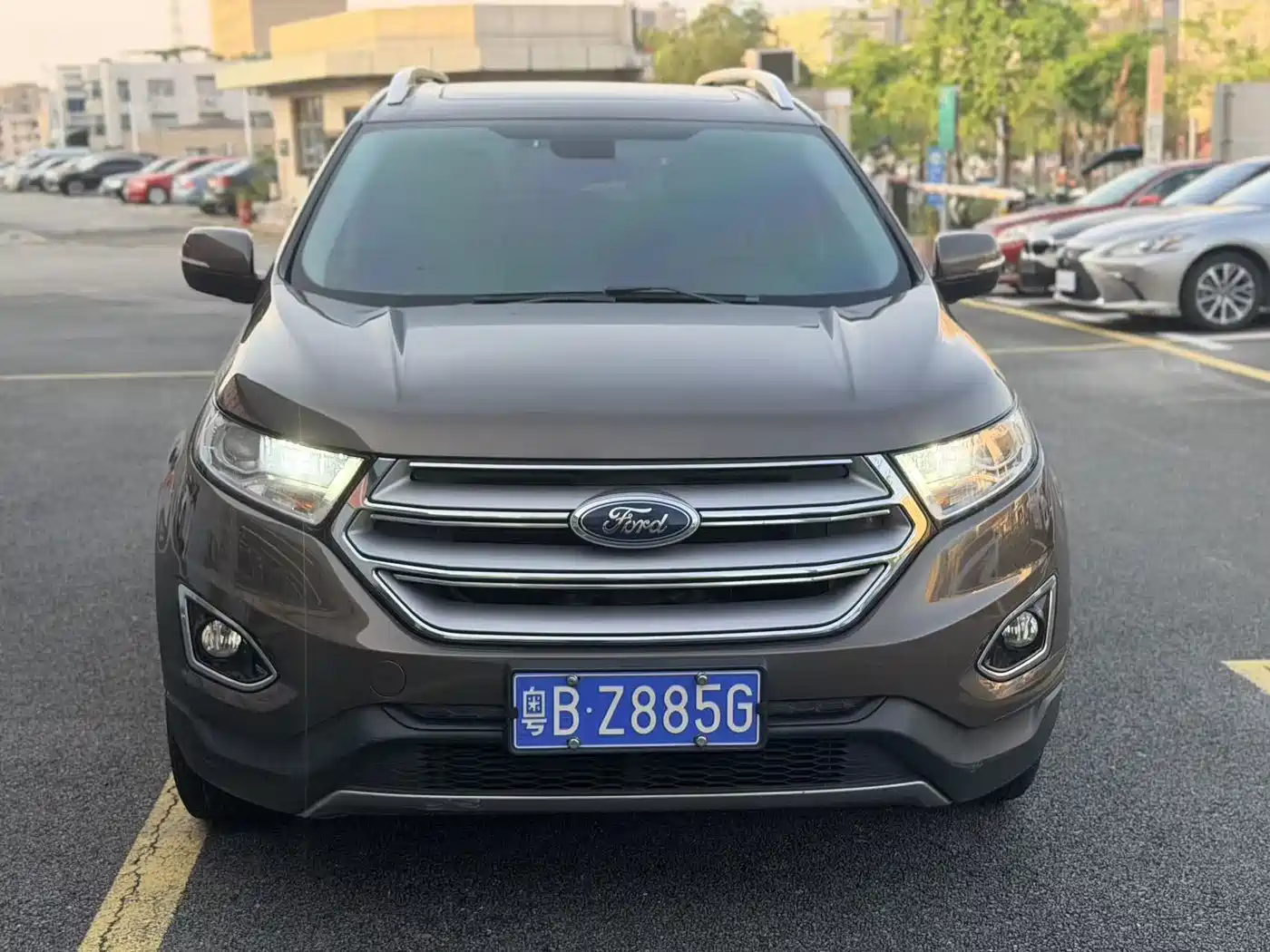 Фото 2 - Ford Edge