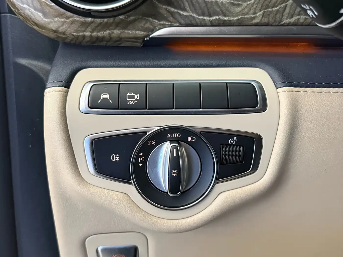 MERCEDES-BENZ V CLASS