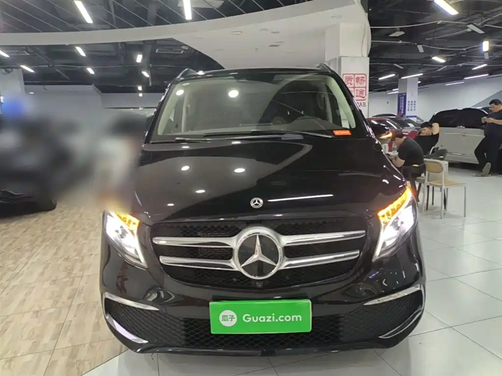 Mercedes-Benz V-Class 2022 V 260 Prestige Edition фото 3