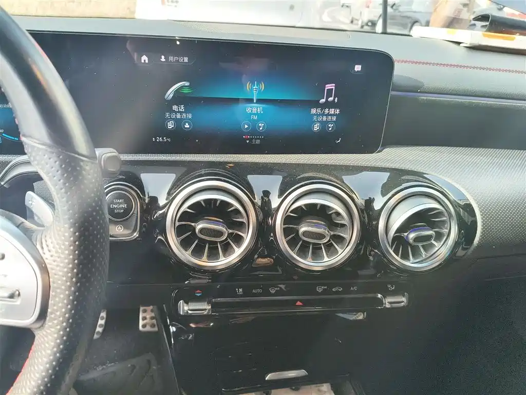 MERCEDES-BENZ CLA (IMPORT)