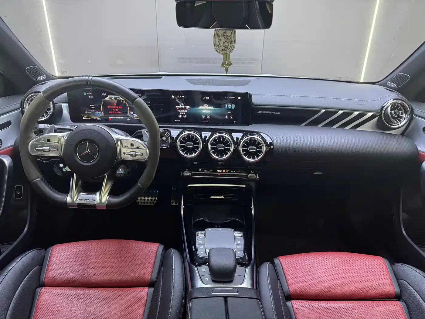 Mercedes-Benz CLA AMG 2021 AMG CLA 45 4MATIC+ фото 3
