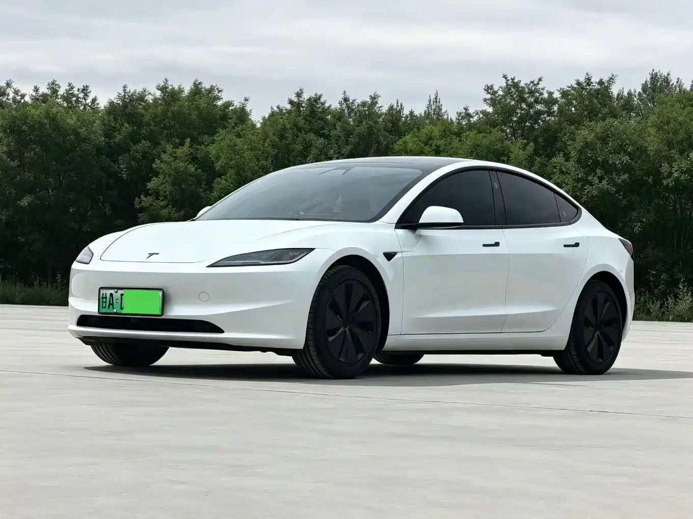 Tesla Model 3 2026 2025 Model Rear-Wheel Drive Edition