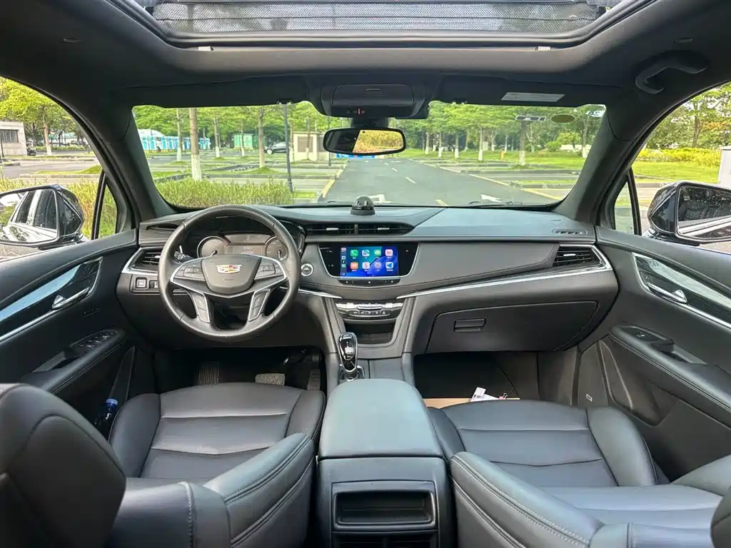 CADILLAC XT5