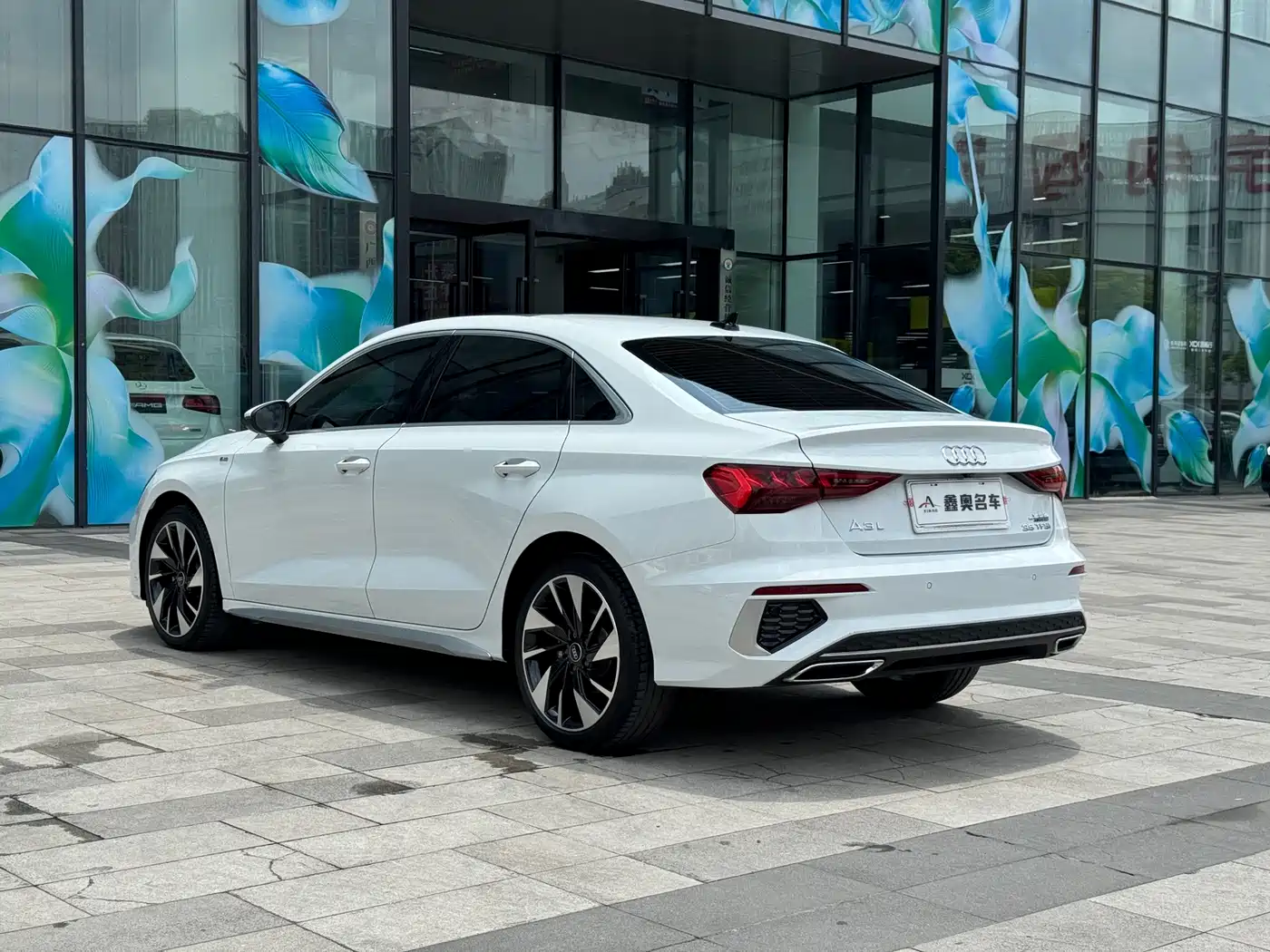 Audi A3 2024 Model A3L Limousine 35 TFSI Fashion Sport фото 6