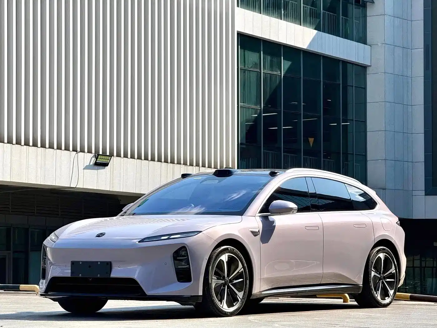 Nio ET5T