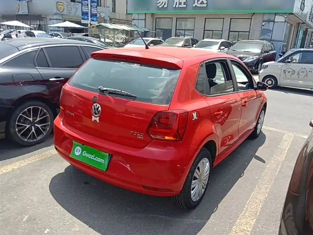 Volkswagen Polo 2016 1.6L Automatic Comfort фото 7