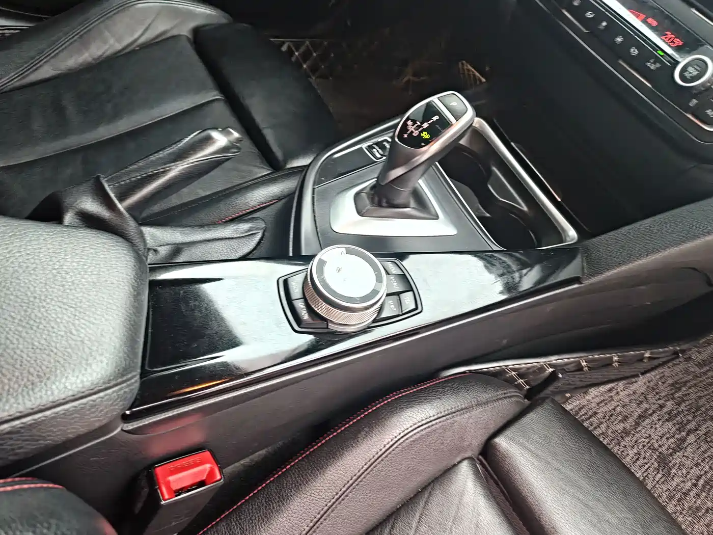 BMW 3 Series (Import) 2013 320i Sport Design Package фото 50