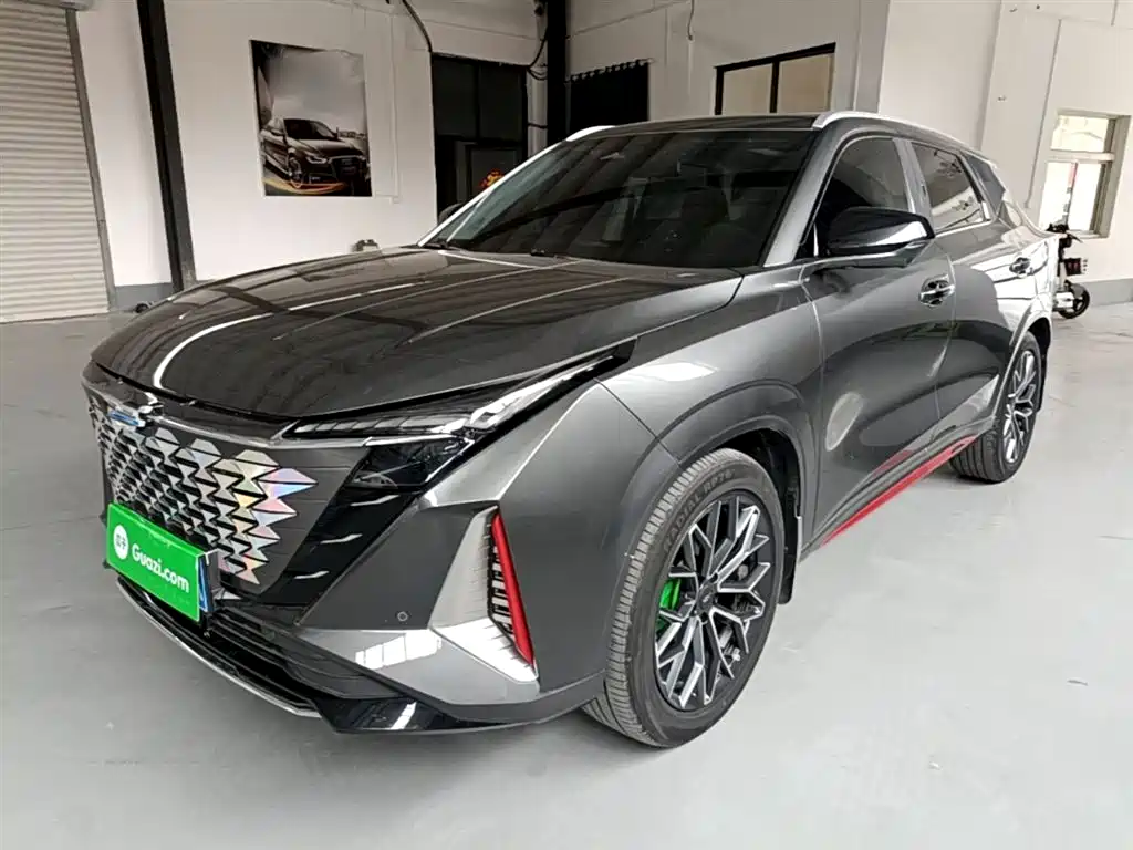 Changan Oshan Z6 2022 Blue Whale 1.5T DCT Intelligent Leader