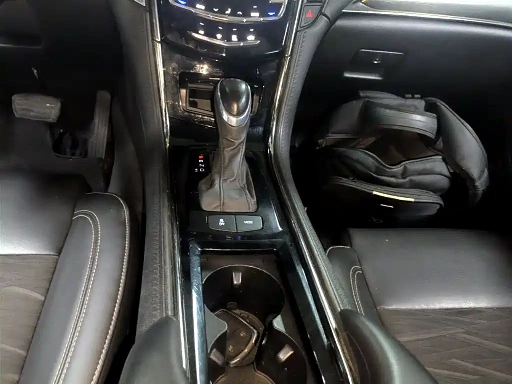Cadillac ATS-L 2014 25T Comfort фото 14