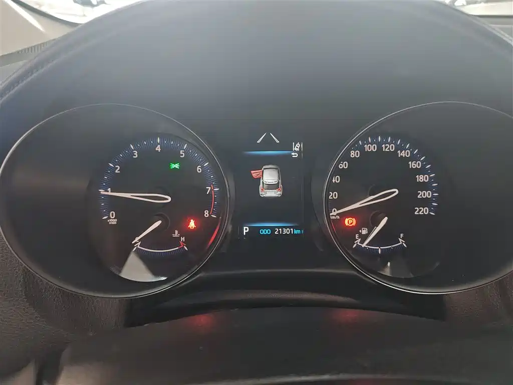 Toyota C-HR 2022 2.0L Leading Edition фото 12
