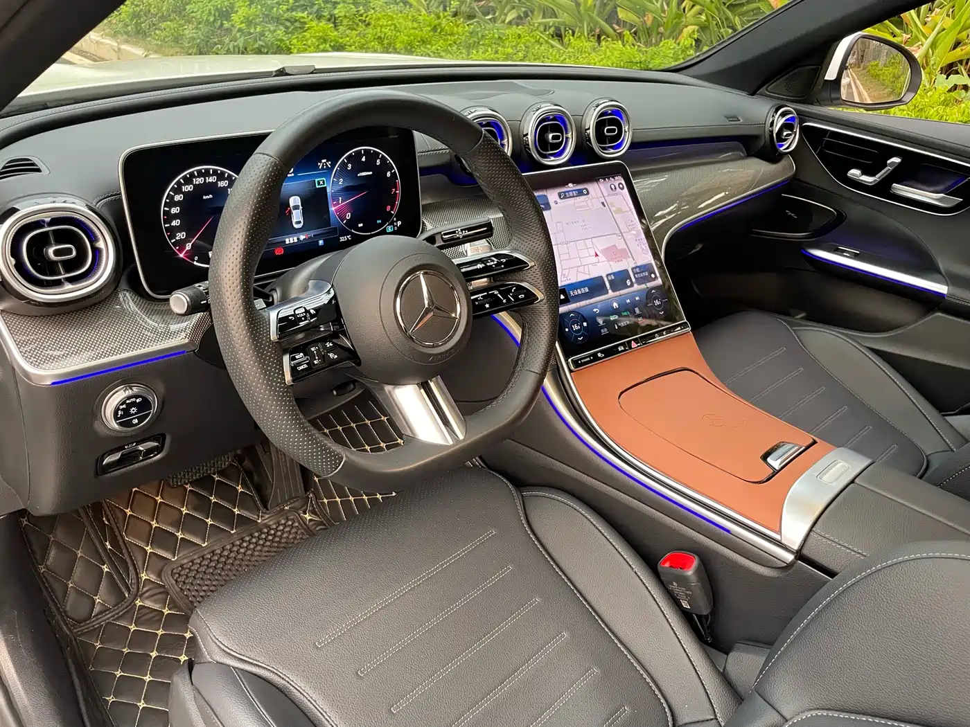 Mercedes-Benz C-Class 2023 Facelift C 260 L Sport Edition фото 14