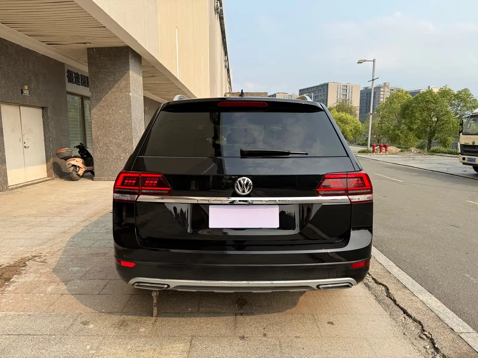 صورة 7 - Volkswagen Teramont