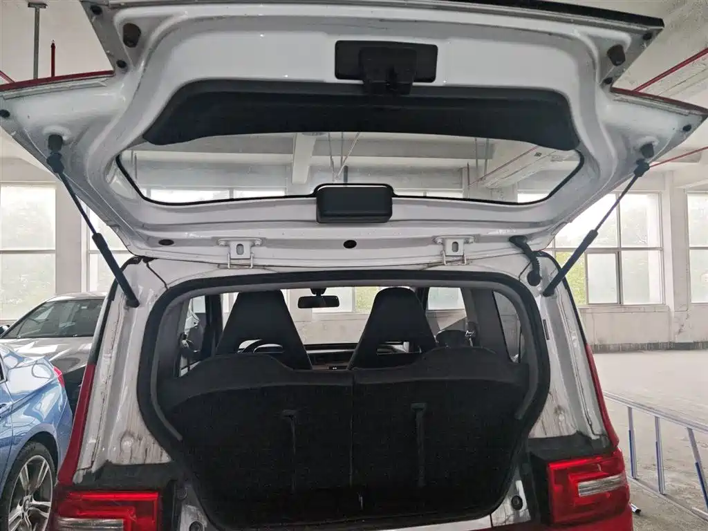WULING AUTOMOBILE HONGGUANG MINIEV