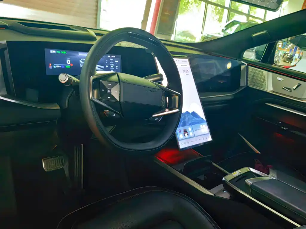 HiPhi Y 2023 2023 560km Pioneer Edition