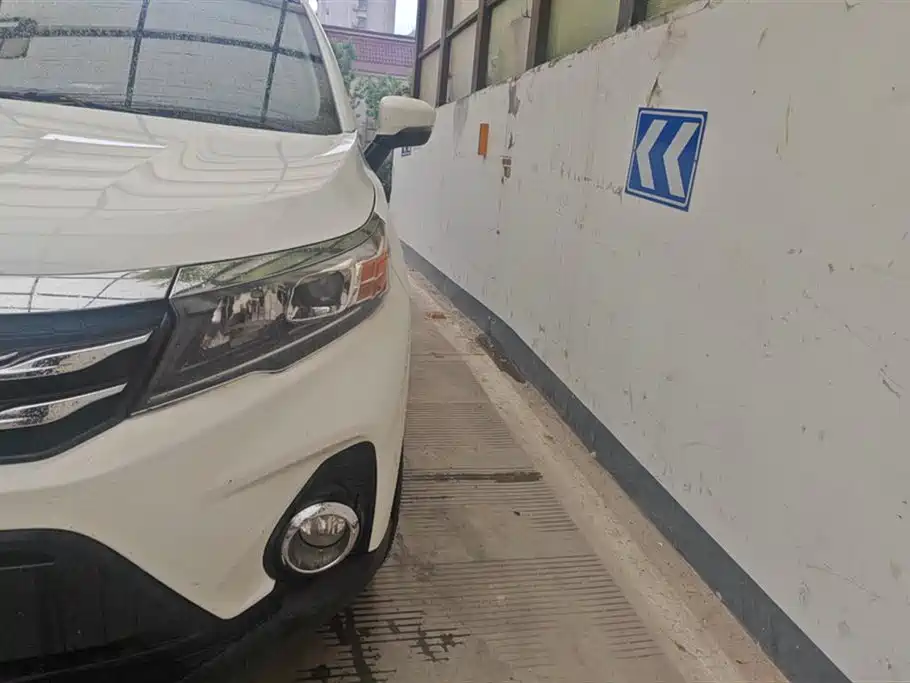 GAC Trumpchi Trumpchi GS3 2017 150N Manual Elite фото 5