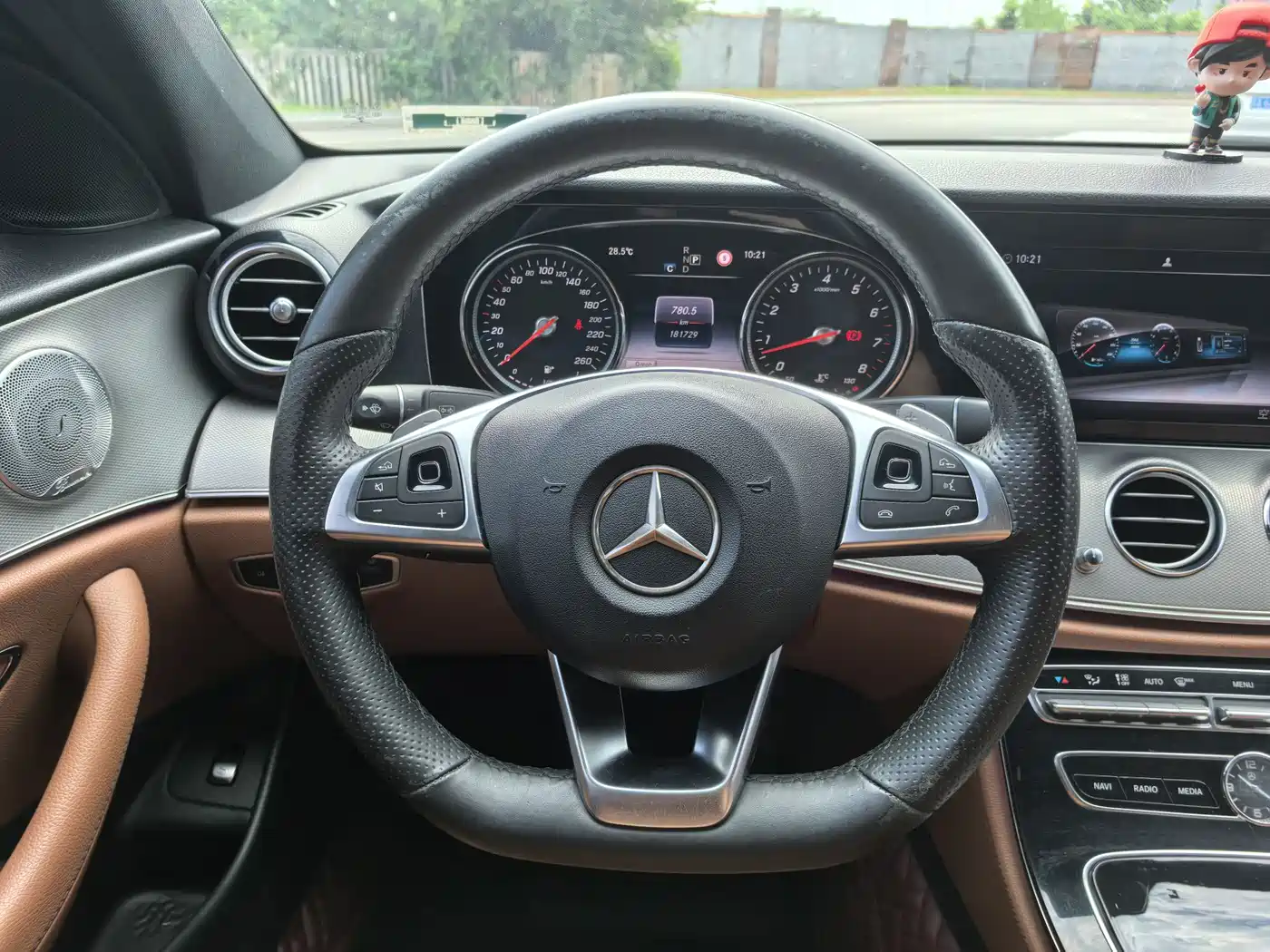 Mercedes-Benz E-Class 2017 E 200 Sport 4MATIC фото 8