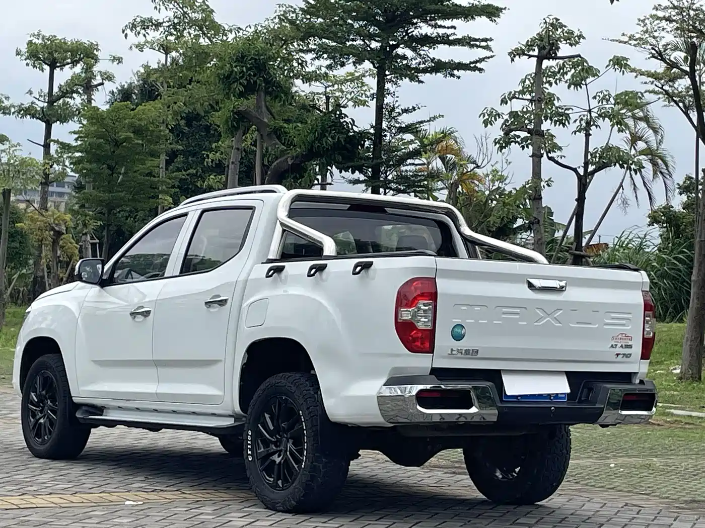 SAIC Maxus Maxus T70 2021 2.0T Diesel Automatic 2WD Australia Edition Standard Bed High Chassis фото 9