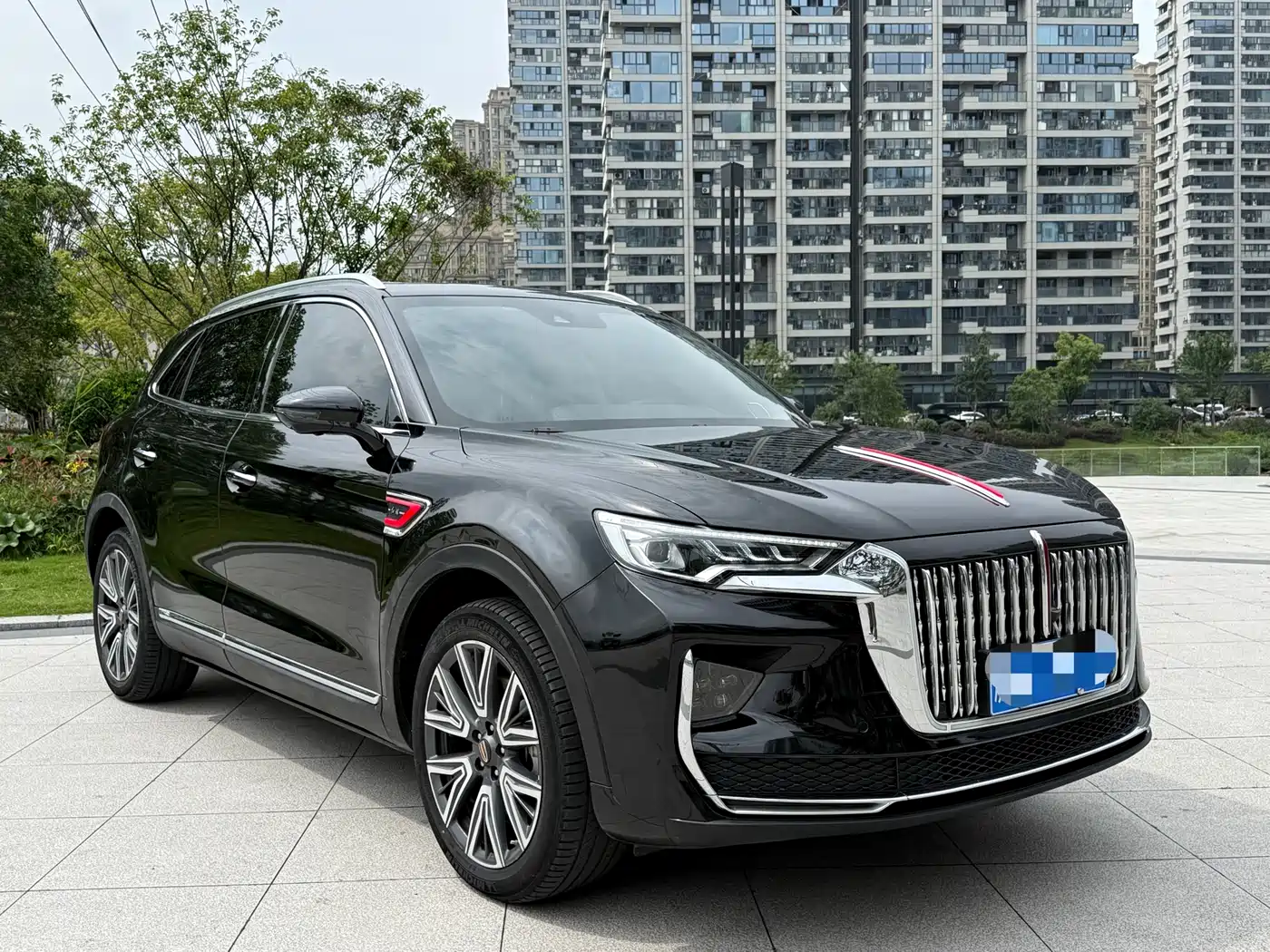Hongqi HS5 2022 Facelift 2.0T Smart Flag Enjoyment AWD Edition фото 2