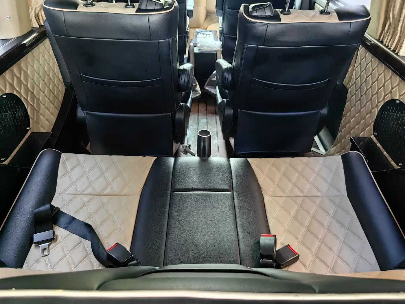Volkswagen Caravelle 2015 2.0TSI 4WD Comfort фото 18
