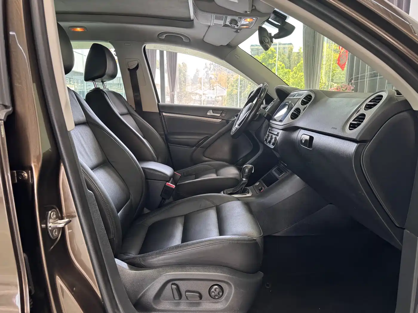 Volkswagen Tiguan 2015 1.8TSI Automatic 2WD Highline фото 22
