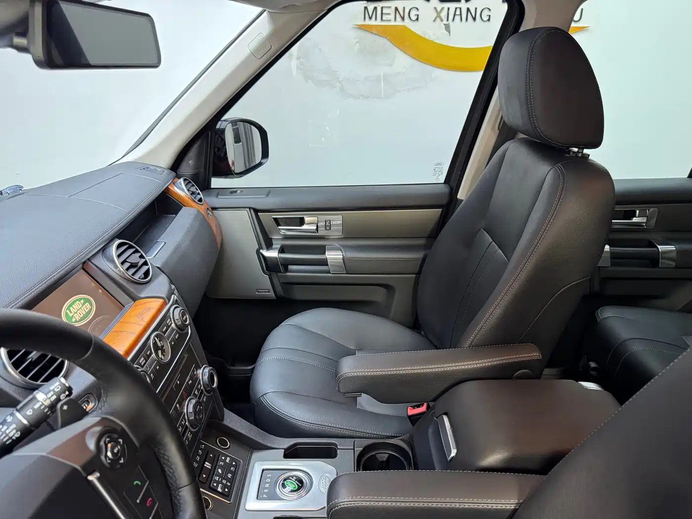 Фото 15 - Land Rover Discovery